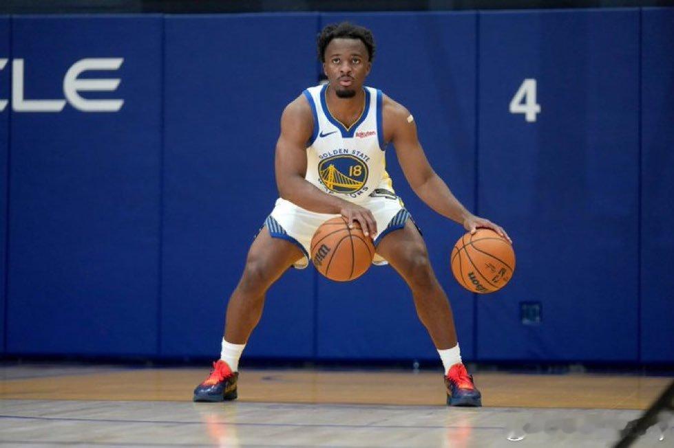 感谢在这段最艰难的时间，你顶了上来！不幸以这种方式收尾。LJ克莱尔遭遇脚踝扭伤，