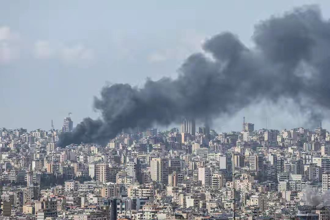 以色列国防军一名高级官员在夜间对外透露，以军发起的永恒黑暗行动，战果完全不输此前