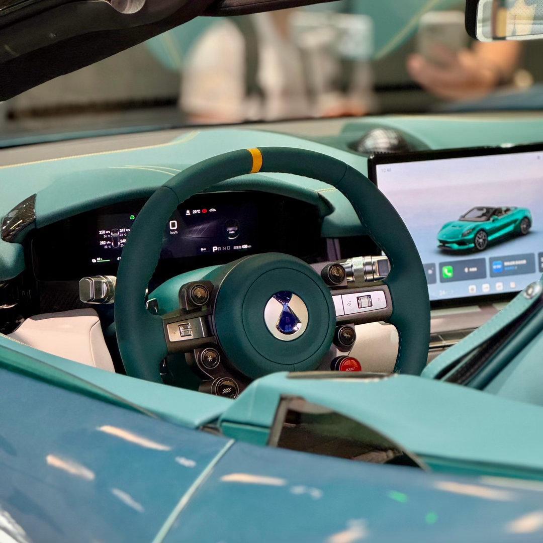 腾势Z首发国产超跑来了！这颜值夯爆了好吗！ 