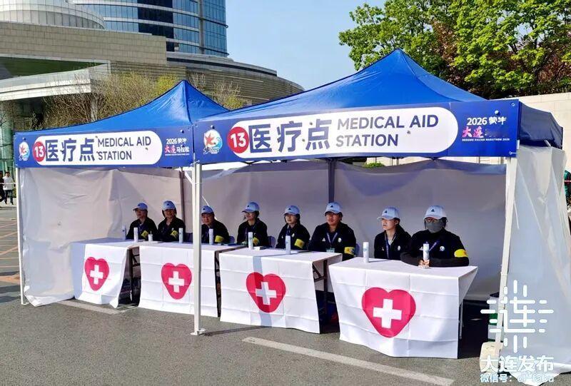 拍拍身边的劳动者