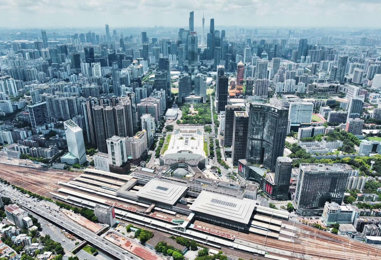 IMF 发布预测，2026年对全球经济增长贡献最大的国家，中国将以26.6%排第