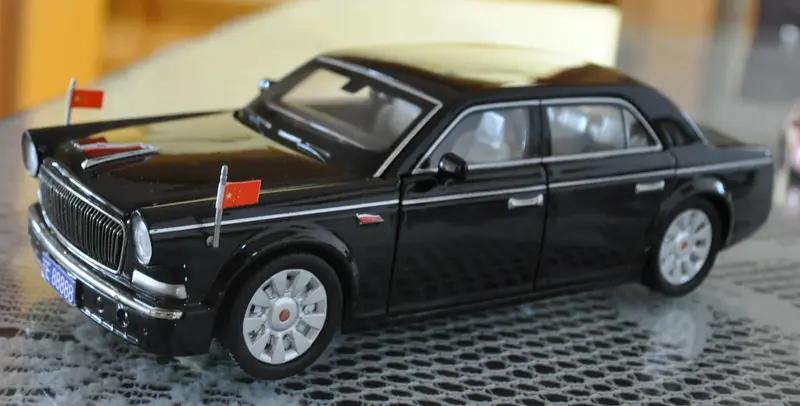 最近济宁有个事儿闹得挺火。一男子花 5600 元套圈，居然套中了红旗车两年的使用