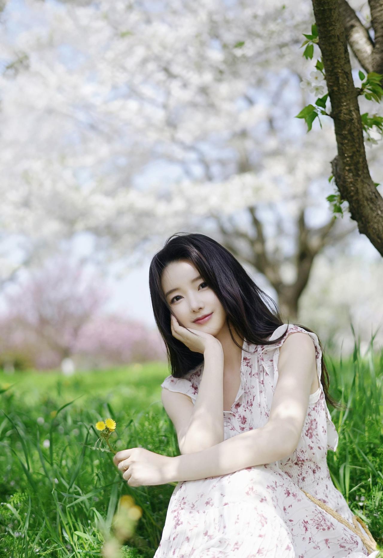 春野漫游，与花同频。