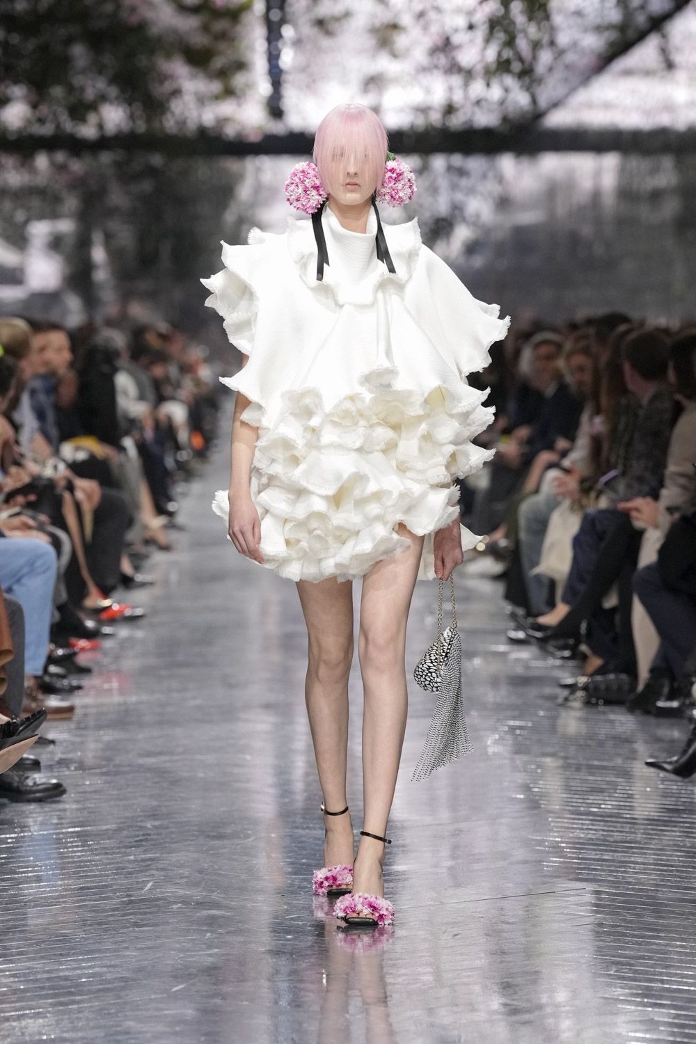 Dior 2026 春夏高定发布进行时   ～巴黎高定时装周 大秀直击