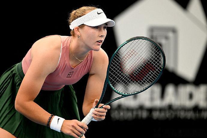 首夺500赛冠军🏆WTA500阿德莱德站决赛，米拉·安德列娃0-3后打出连下9