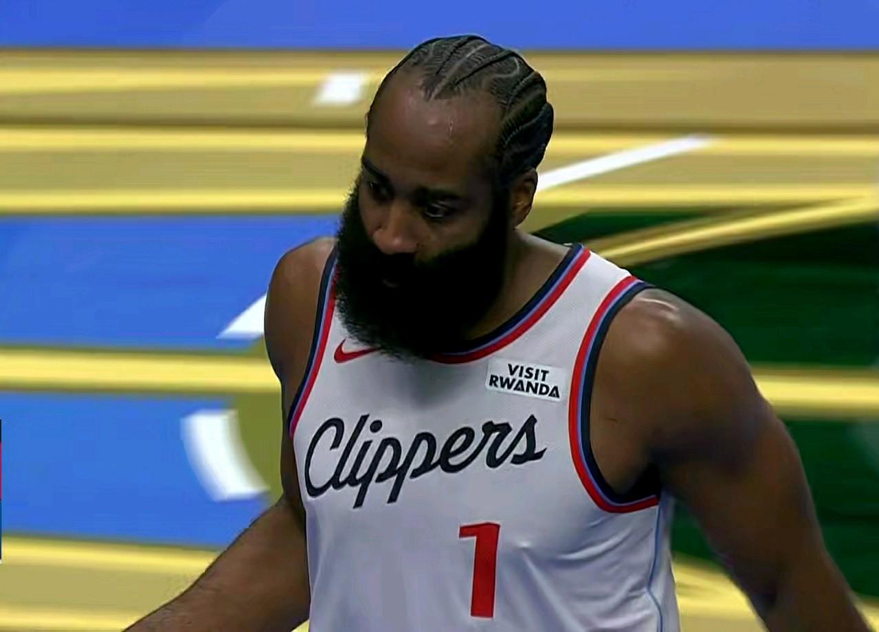 快船终结6连败！3点事实不得不说：

赛前我就说过：快船要想终止6连败，除了哈登