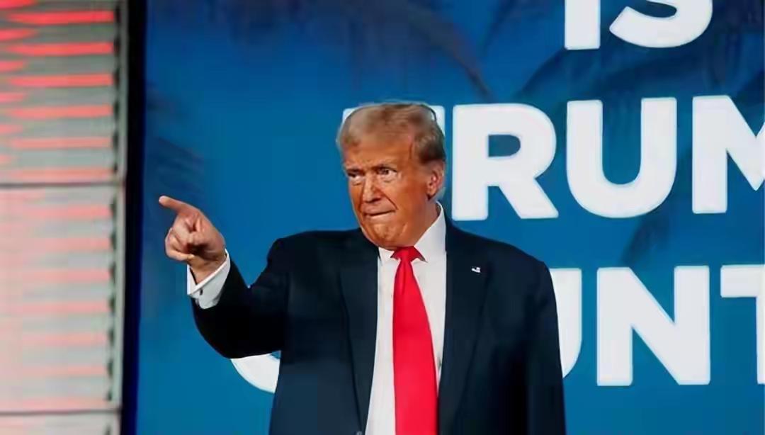 得罪中方有多惨？稀土价暴涨了60倍，英媒：特朗普就是中方的大礼