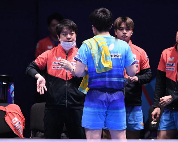 张本智和张本智和2026年伦敦世乒赛 20260504岸川圣也赛后采访cr. 卓