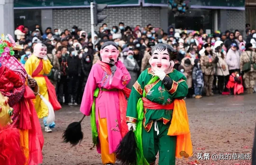 青海人正月十五的传统习俗:吃汤圆，跳茅火、吃猪头肉、喝麦仁，这才是地道的“老节味