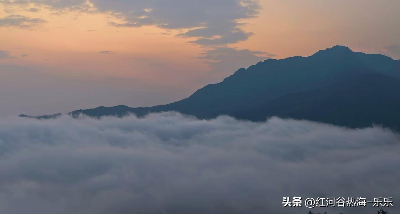 现在很多年轻人，被一些YY爽文给洗脑了，自己收入就是个普通收入，还一个劲的感觉找