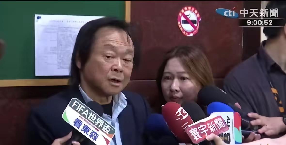 这个王世坚，真是不动真格还真不行了。

张凌赫在海峡论坛演讲时喊话两岸同根同源，