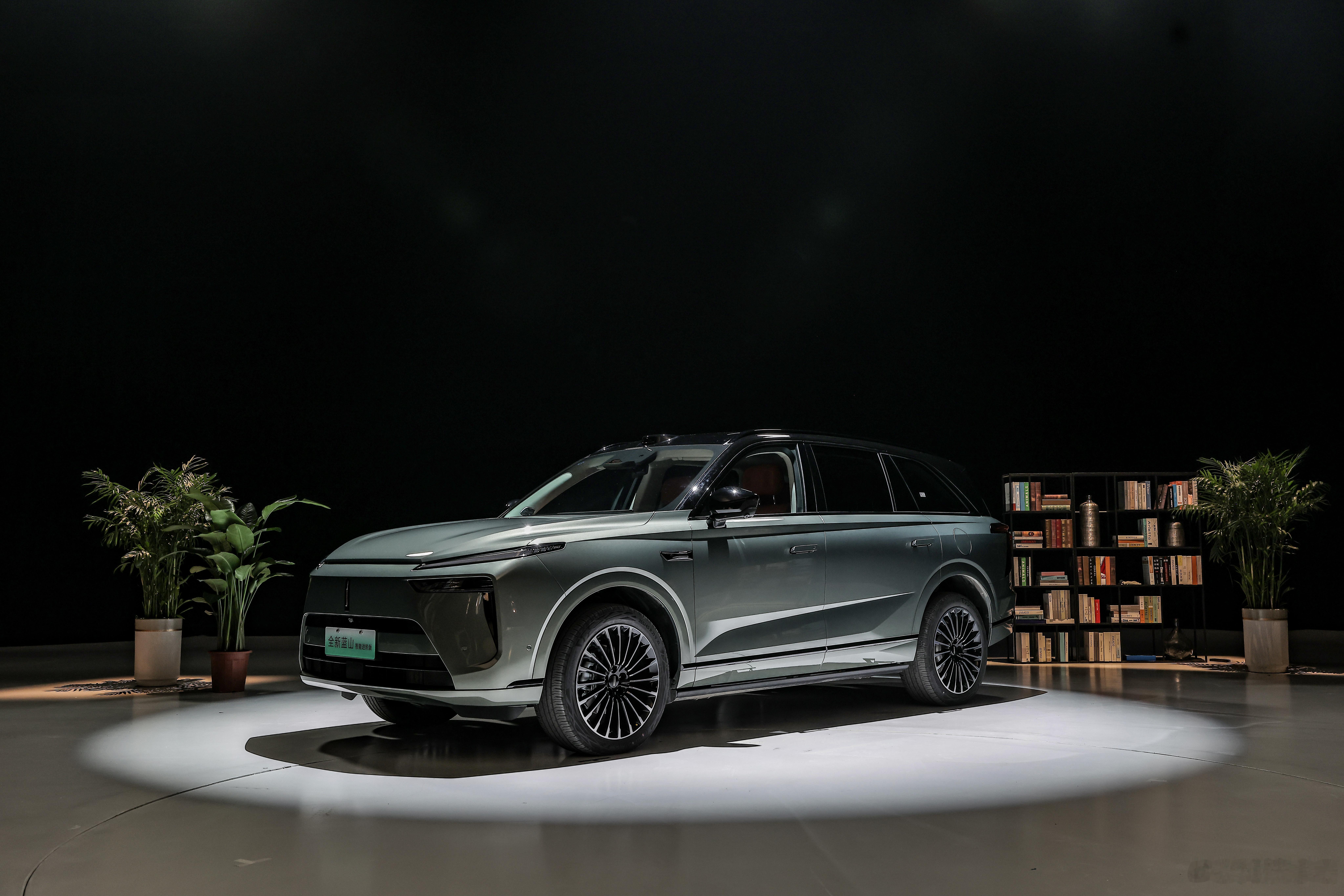 长城汽车VLA首搭魏牌蓝山  终于公布了魏牌全新蓝山智能进阶版搭载的全新一代CP