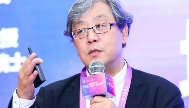 “只要一颗钻地弹就能将中国引以为傲的三峡大坝给轰烂！”美国的政客曾大言不惭的说道