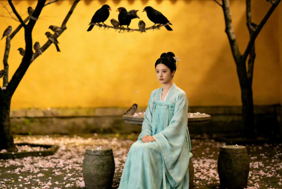 看图猜成语 
上期猜成语答案：谈虎色变！ 
 
大家猜对了吗？
本期猜成语： 