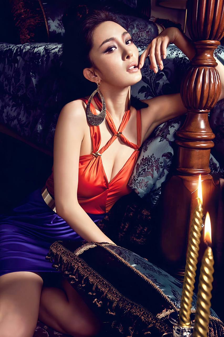 杨幂[心][心]大幂幂确实名不虚传 ​​​