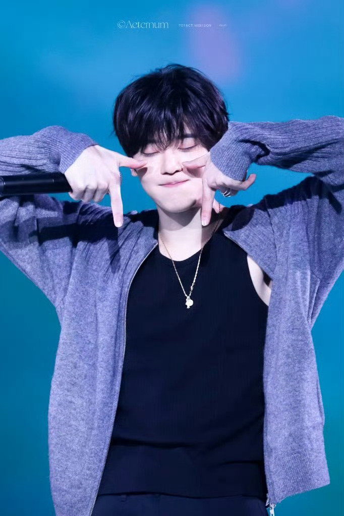 吴是逼你今天美惨了 