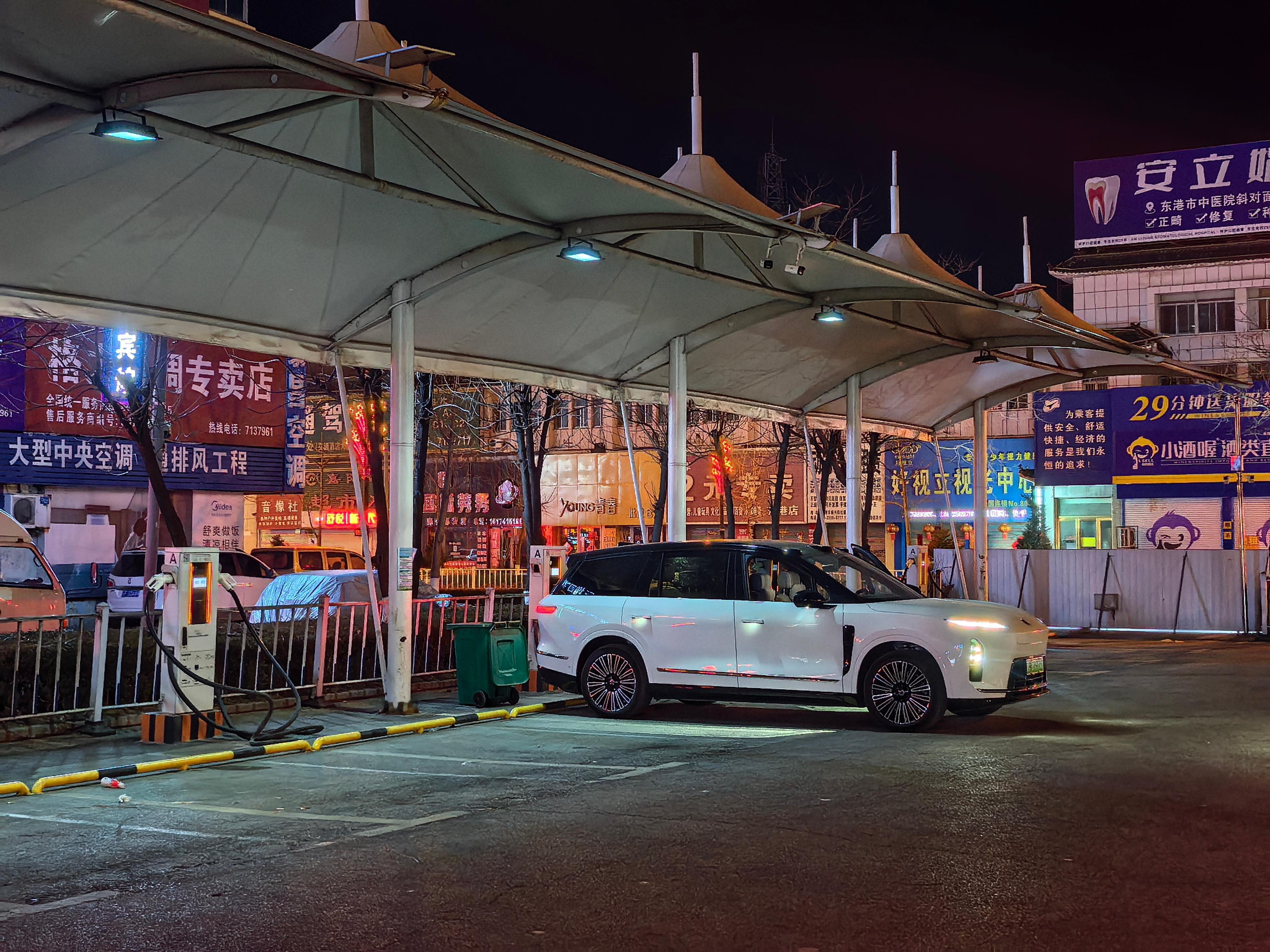 从保定出发开了 1000km 到丹东盘锦之前感受都很好换电比加油都快捷方便盘锦之