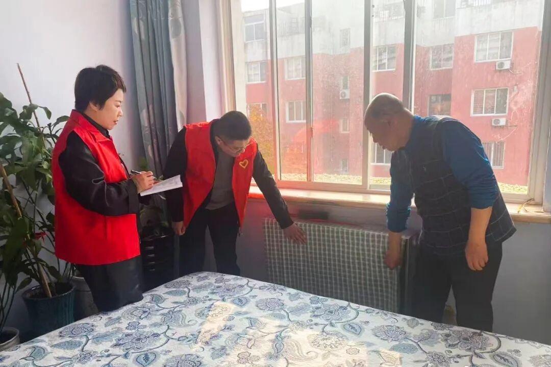 有一种美好叫辽宁“温暖+安全”双重守护 兴盛街道问暖大走访对老年家庭给予更多关怀