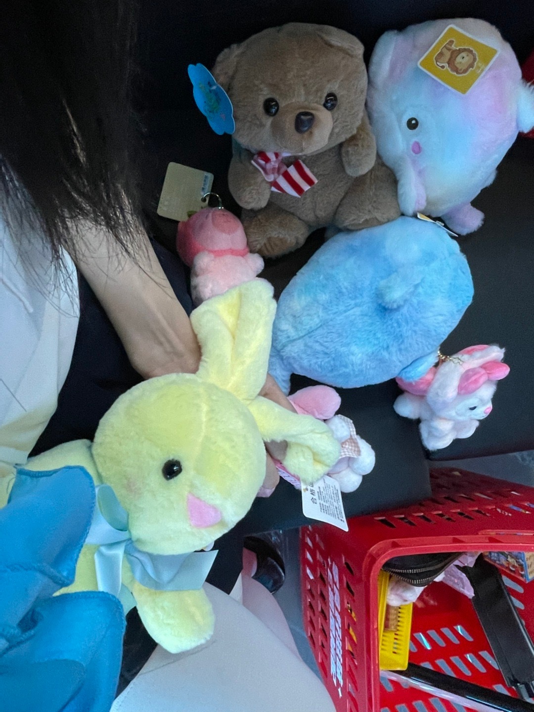 来天津抓了一堆娃娃hhh[比耶] ​​​