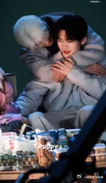 短剧从哪找来这么像的三张脸 看到短剧里这一家三口的脸，我满脑子都是“这也太像了吧