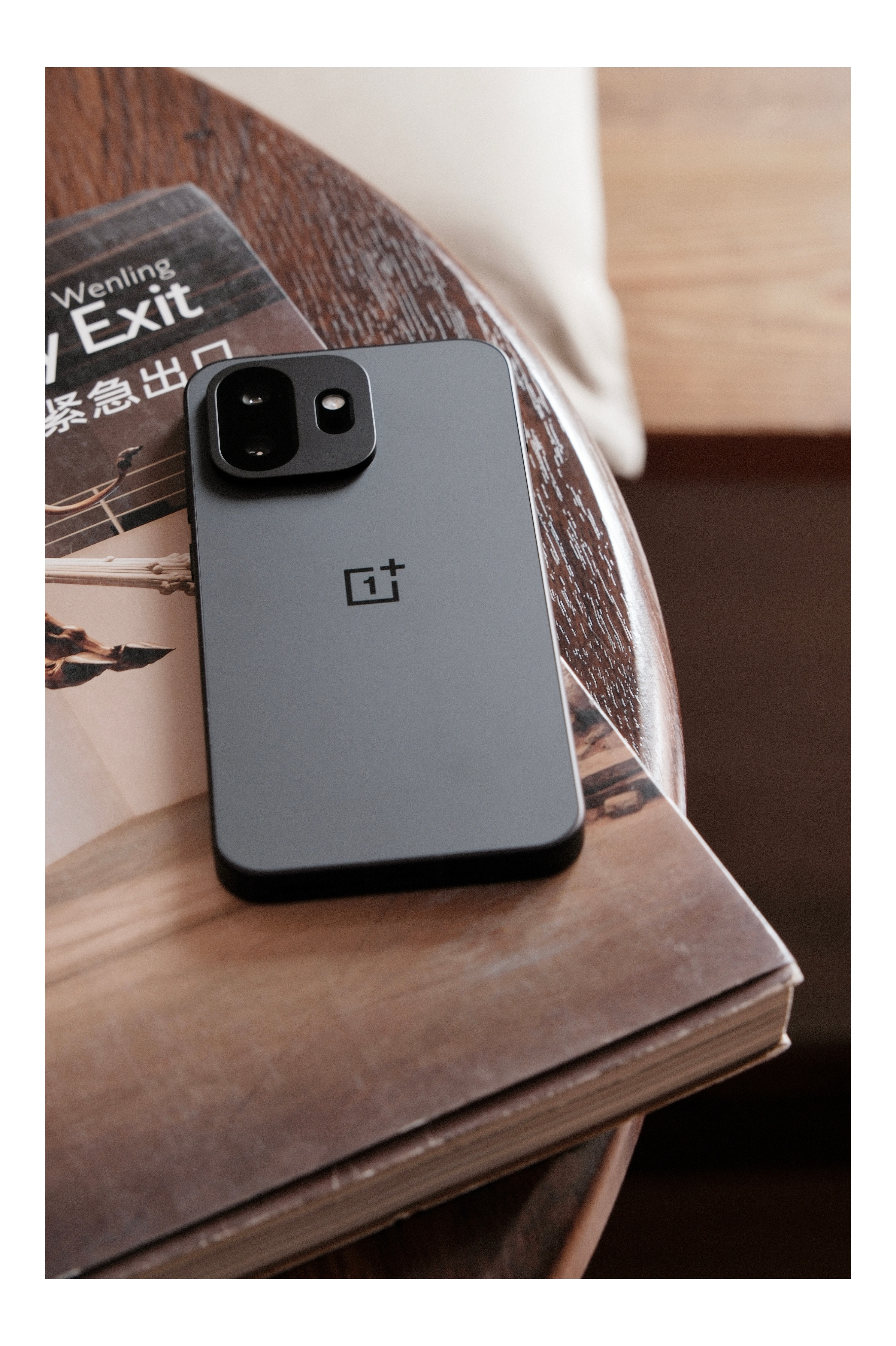 再带你们看一组一加15T的图赏，这机器真的方方面面都兼顾到了，整机综合体验没对手