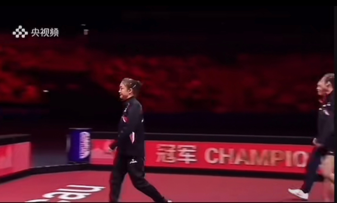 刷到好多女团赢了以后梦女带着山东队走向亚军的视频，各种角度的，最大的感想还是这个