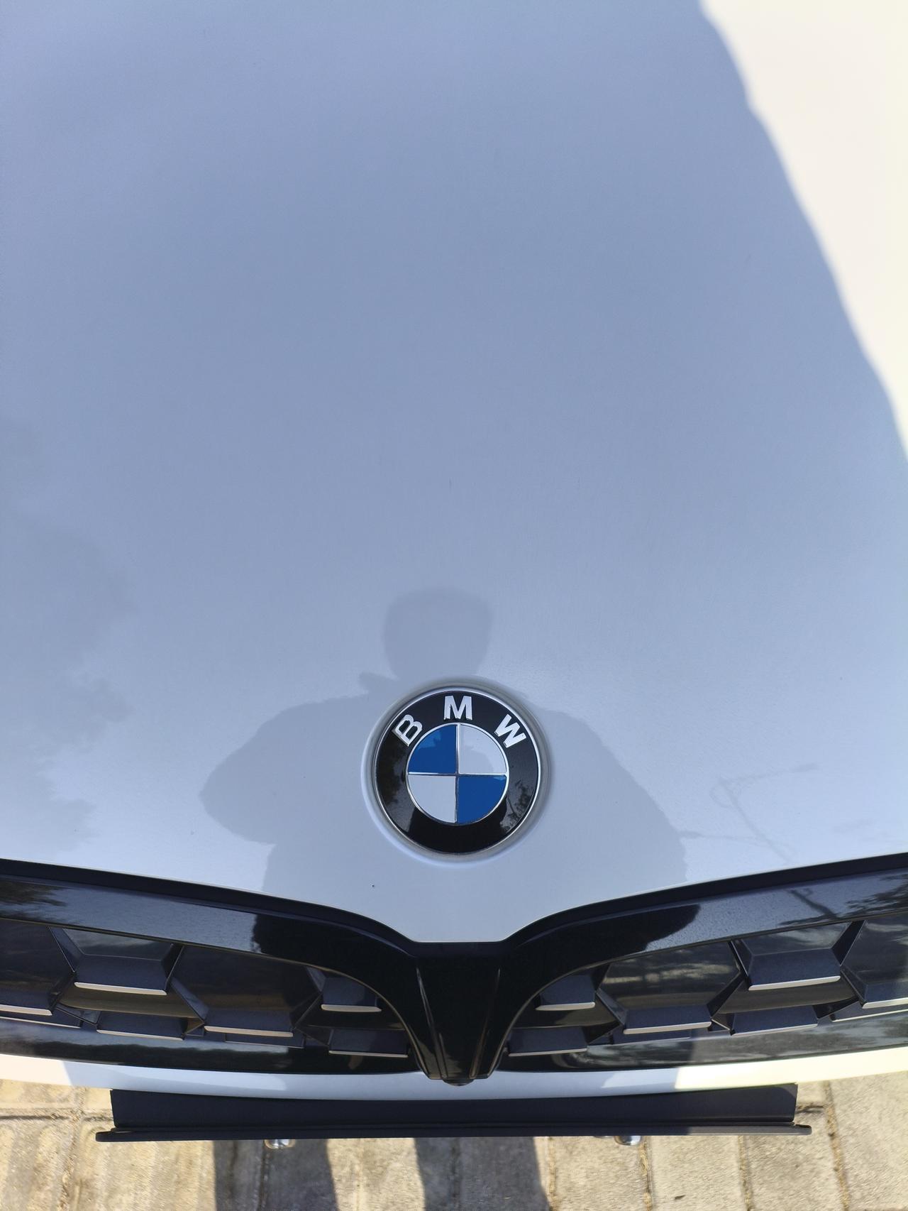 现在物业公司是越来越难做了！
今天听到一个物业经理的吐槽。
又到了预交费2029