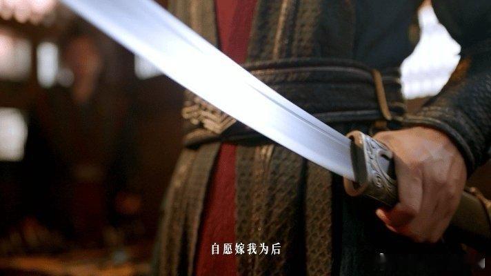 凤凰台上纯恨帝后具象化这预告片的化学反应太炸裂了！他俩的眼神戏简直能烧屏幕[开摆