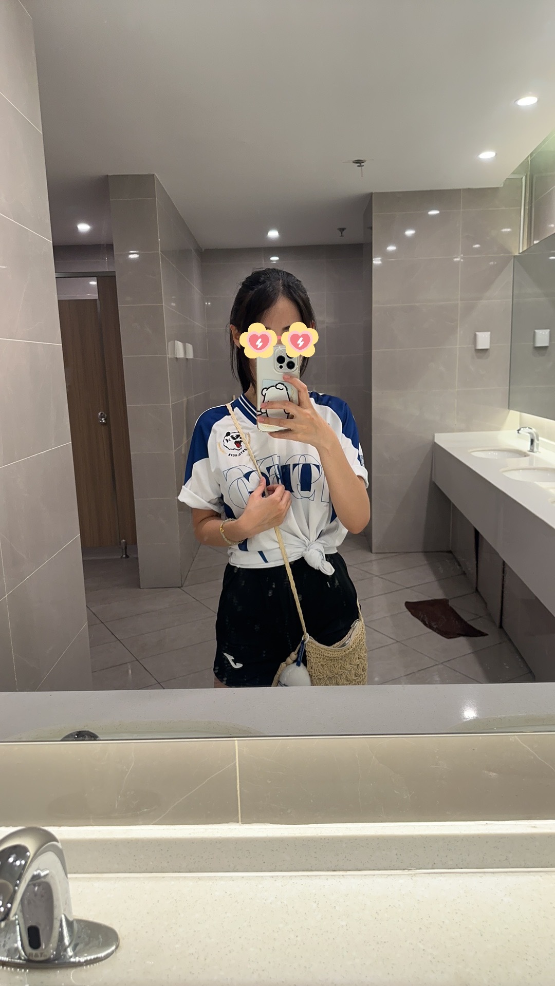 恭喜Kiki打破本赛季观战不赢魔咒 