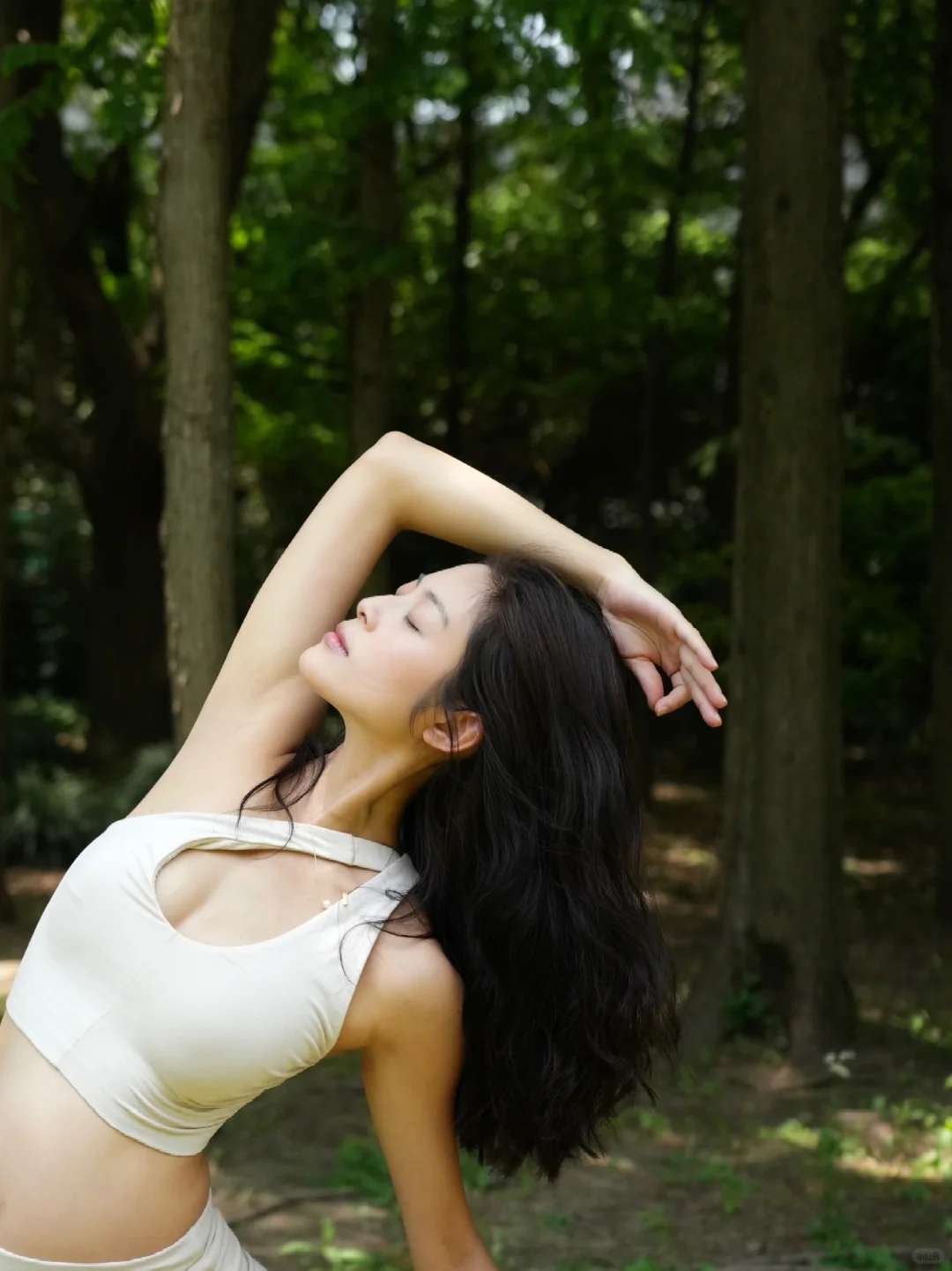 脚踩土地，生生不息