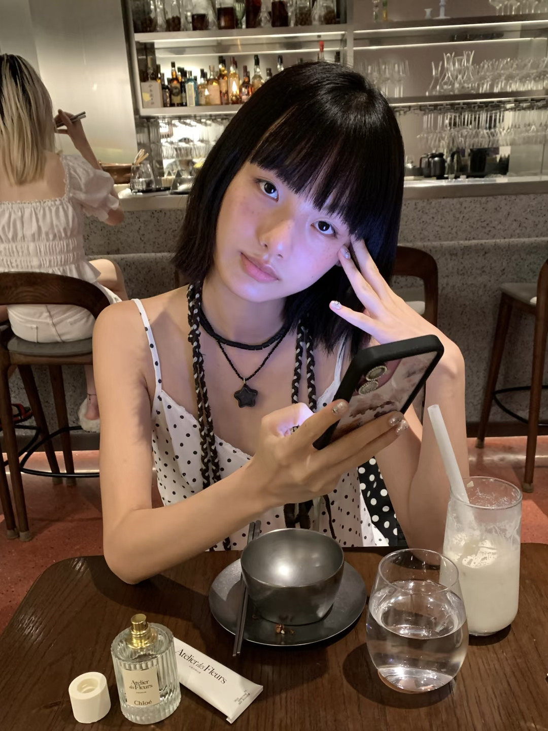 最近爱戴的黑水晶