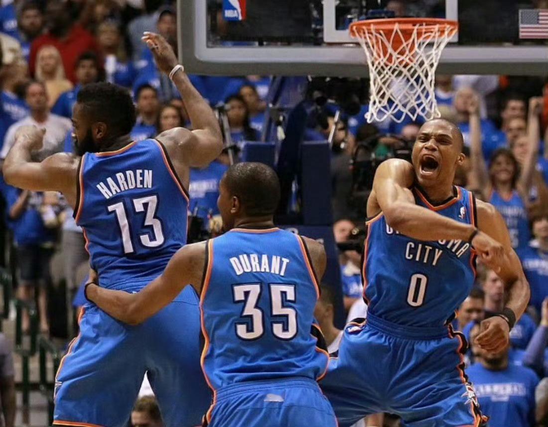 凯文·杜兰特谈詹姆斯·哈登被交易至休斯顿火箭队那天，他们（其他人/对手）简直高兴