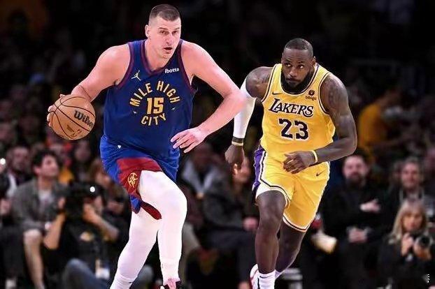 nba全明星第一轮投票结果  nba  北京时间1月3日，NBA官方正式公布20