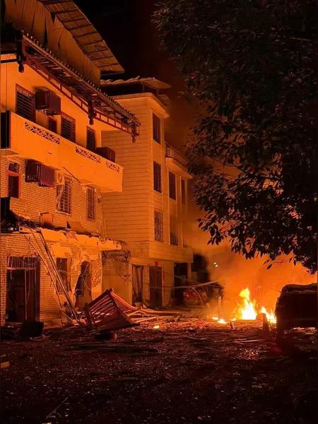 7条鲜活的生命就这么没了？凌晨爆炸到底是什么原因引起的？
至今没有任何的答案，但
