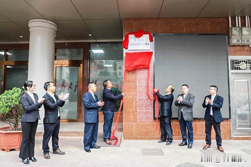 网传广东两市的民政、退役军人事务局合并为民政和退役军人事务局，这会是全国范围内的