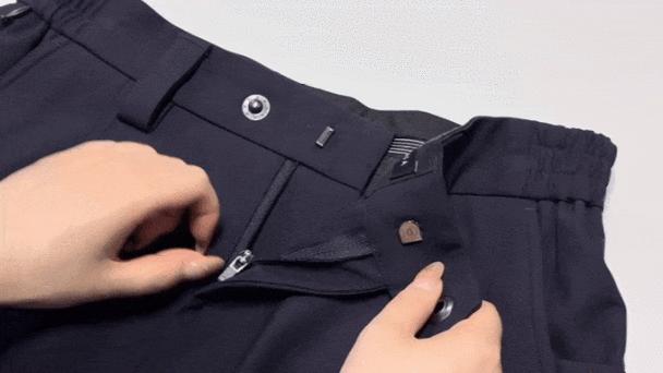 体制内很多人疑惑，官方统一采购的制服，为啥没有一件合身？
根据财政部、司法部《综