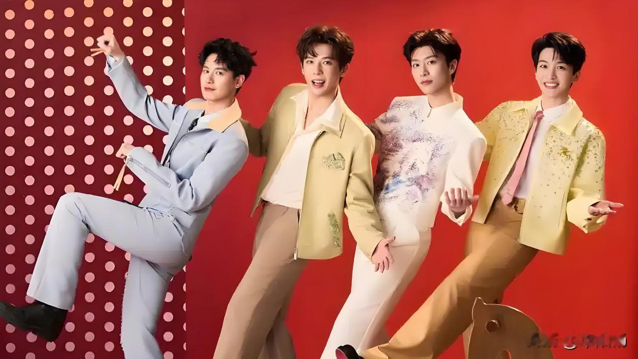 《快乐小马》歌词欢快、阳光、活泼，洋溢着青春气息。

正在青春期的观众共鸣，过了