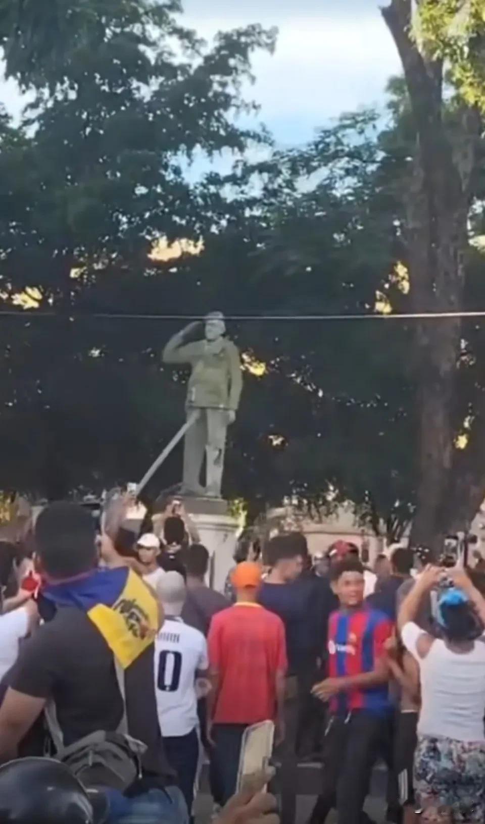 委内瑞拉当局果断回应南美多国对国内选举的否认，宣布暂停与阿根廷，厄瓜多尔，智利，