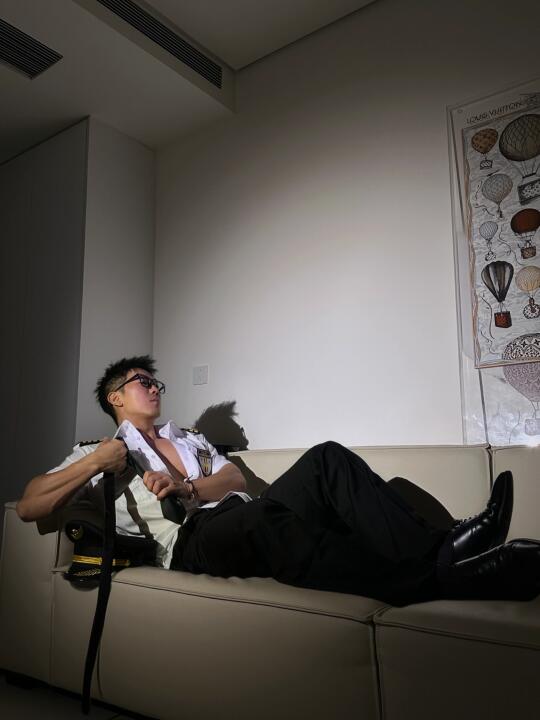 飞行员制服穿搭｜秒变机长