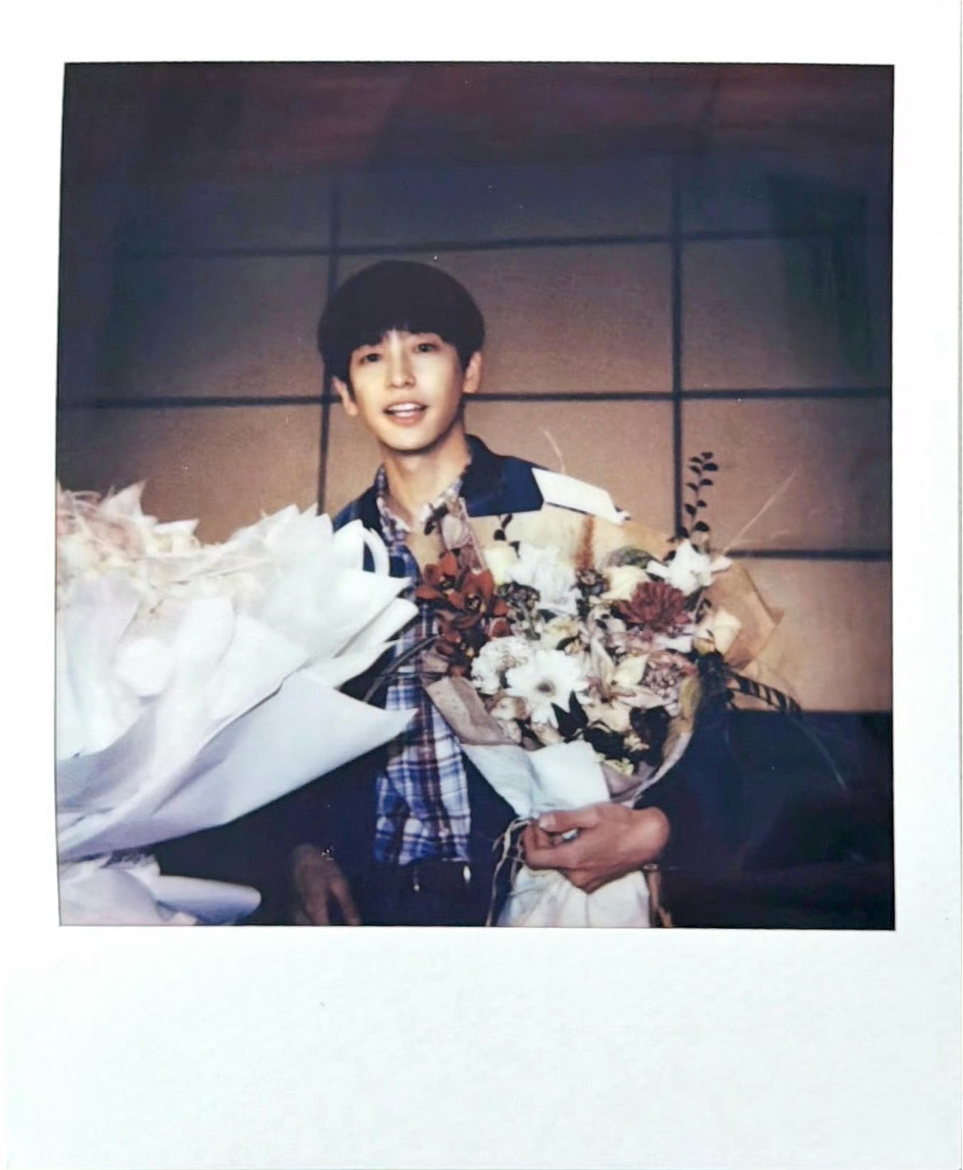 杀青快乐彭彭，愿早日和彭昱畅春晓见面！