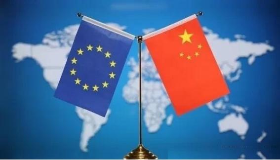 自己找死就别怪中国下手狠！俄罗斯求了这么多年，都没能让中国跟着制裁欧洲！结果欧盟