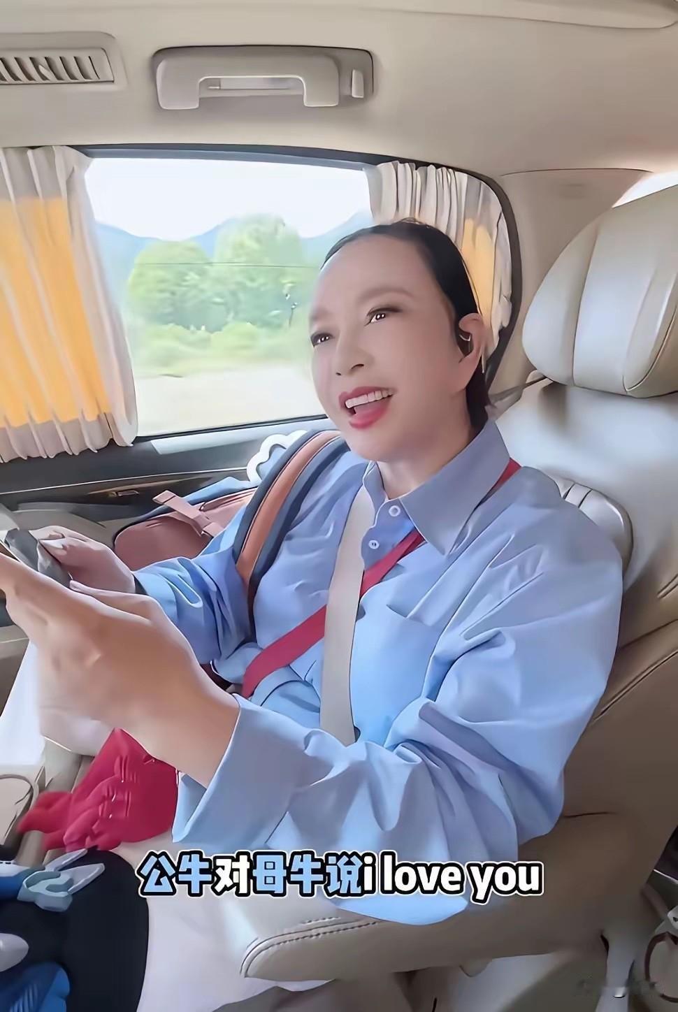 原来保持头发浓密的秘诀是假发啊