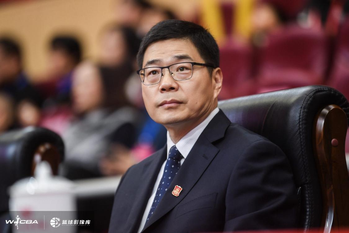 太敢说了！亚运会篮球项目整体成绩不如预期，湖北一家官媒直接发文，对篮协主席郭振明