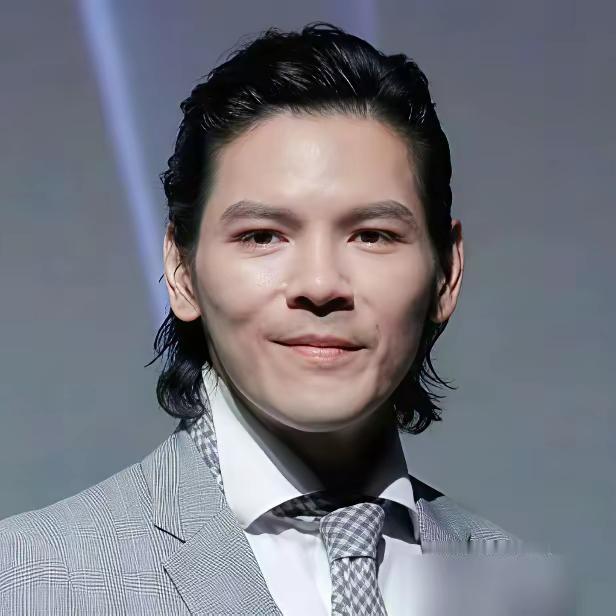 向佐公开开撕！一句“这么喜欢内耗，我真的不喜欢，自己耗吧”戳破亲子困境🔥
 