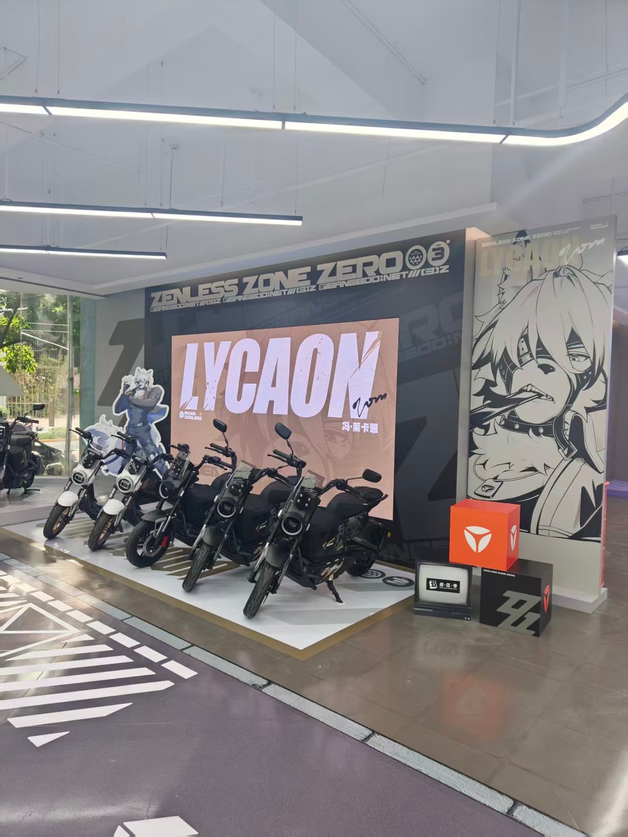 雅迪绝区零联动受高人指点 实测雅迪这套绝区零联名车，能明显看出整车动力、制动、智