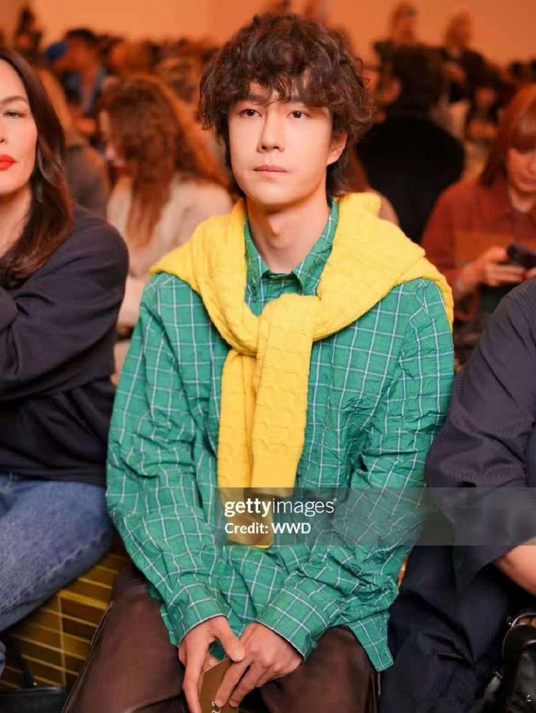 王一博罗意威秀场g社生图王一博g社怼脸镜头 王一博g社怼脸镜头🈶 ​​​