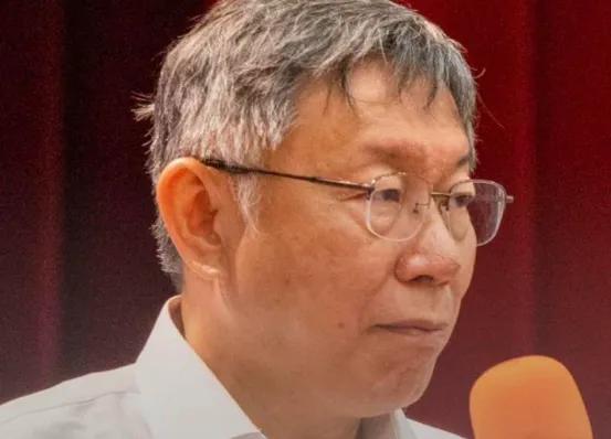 周玉蔻预言柯文哲复仇行动来了！
关了一年的柯文哲终于出来了，他走到这一步都是他自