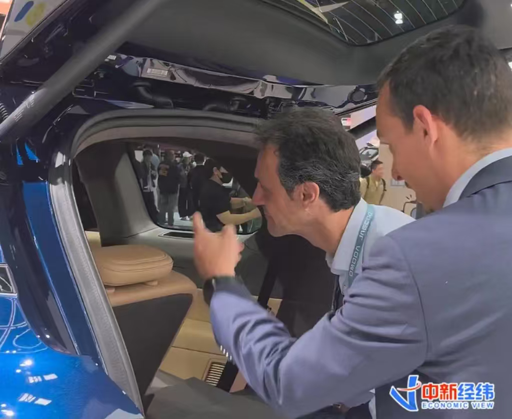 北京车展国产新能源展台获老外点赞 一季度出口暴涨56.7%不是没道理！北京车展上