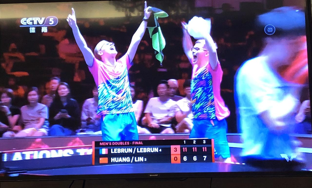 咱们的男双输得一败涂地太窝囊了。刚刚看完WTT新加坡大满贯男双决赛，咱们的男双林