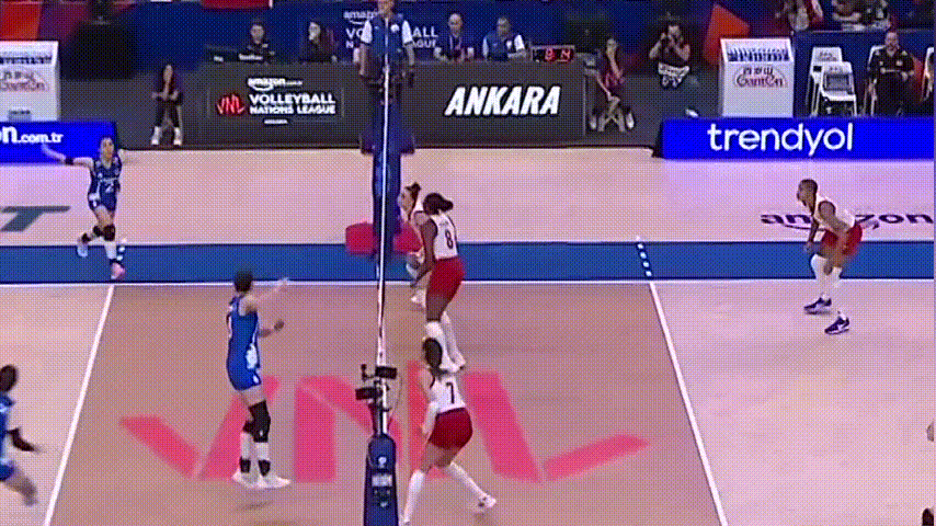 【欢乐VNL】泥土小品大赏，泥土姑娘们也是可可爱爱有我沙欣cos金玉妍喊王爷还有